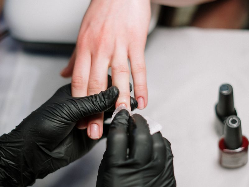 Manicurista: Precios de Uñas 2026